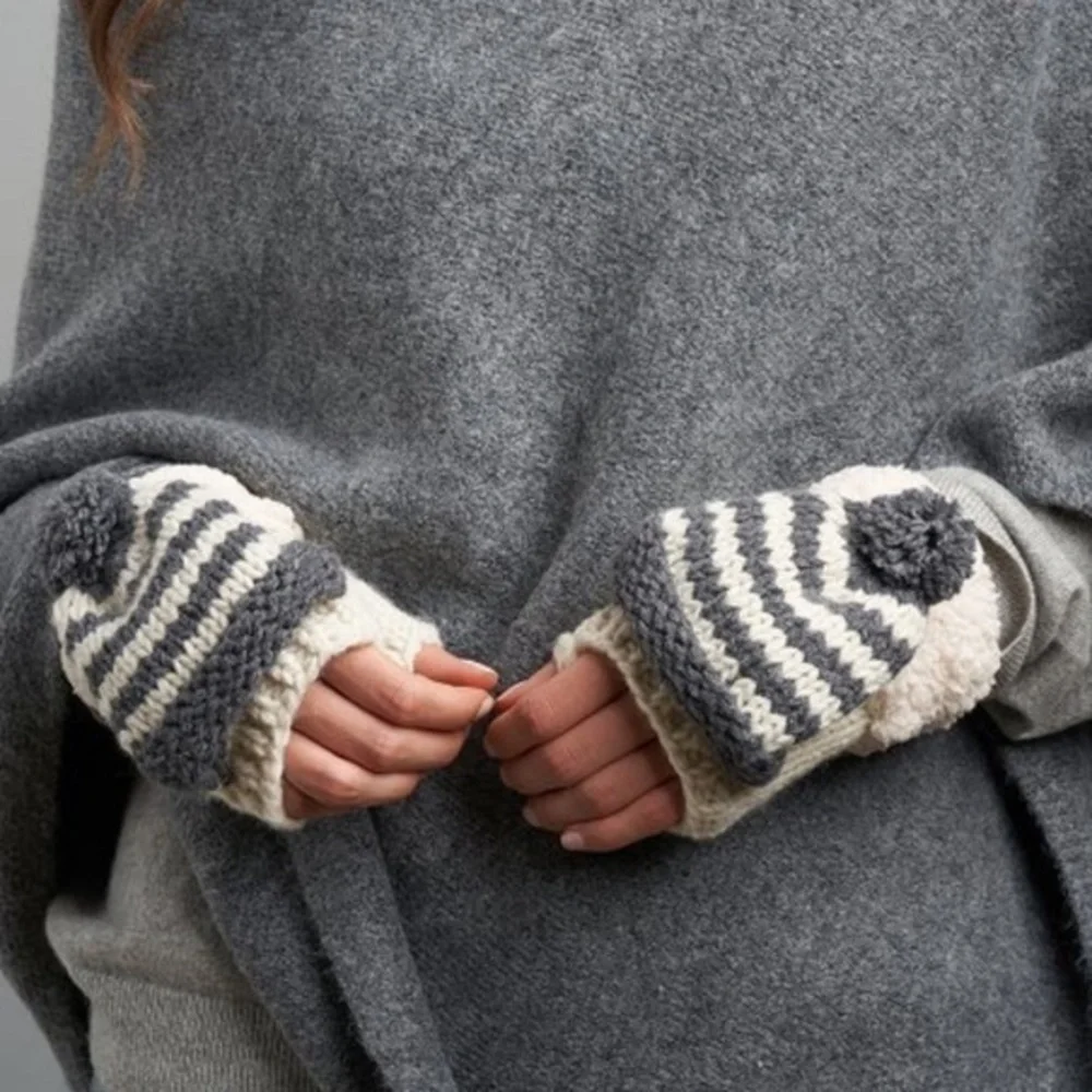 Anthropologie Lemon Convertible Mittens